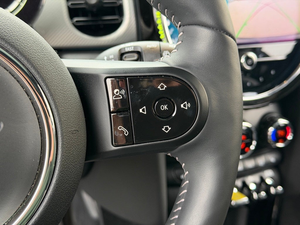 2023 MINI Cooper SE Electric Iconic