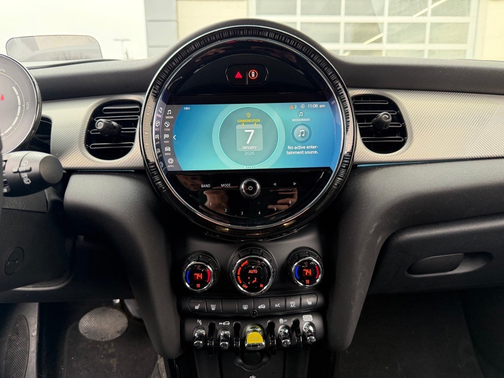 2023 MINI Cooper SE Electric Iconic