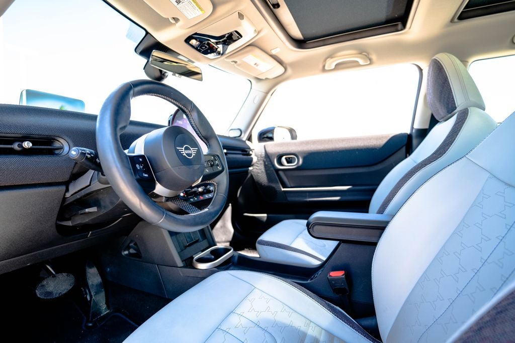 2025 MINI Cooper S Signature Plus