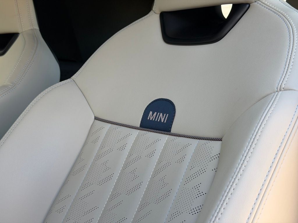 2025 MINI Cooper S Cooper S