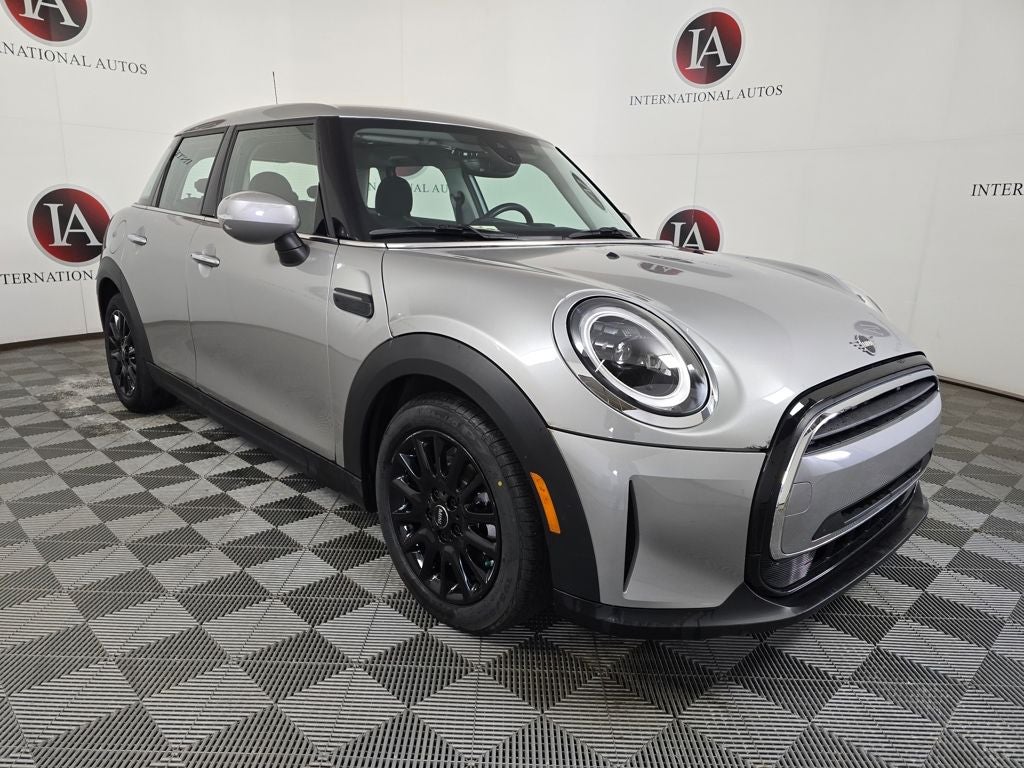 2023 MINI Cooper Signature