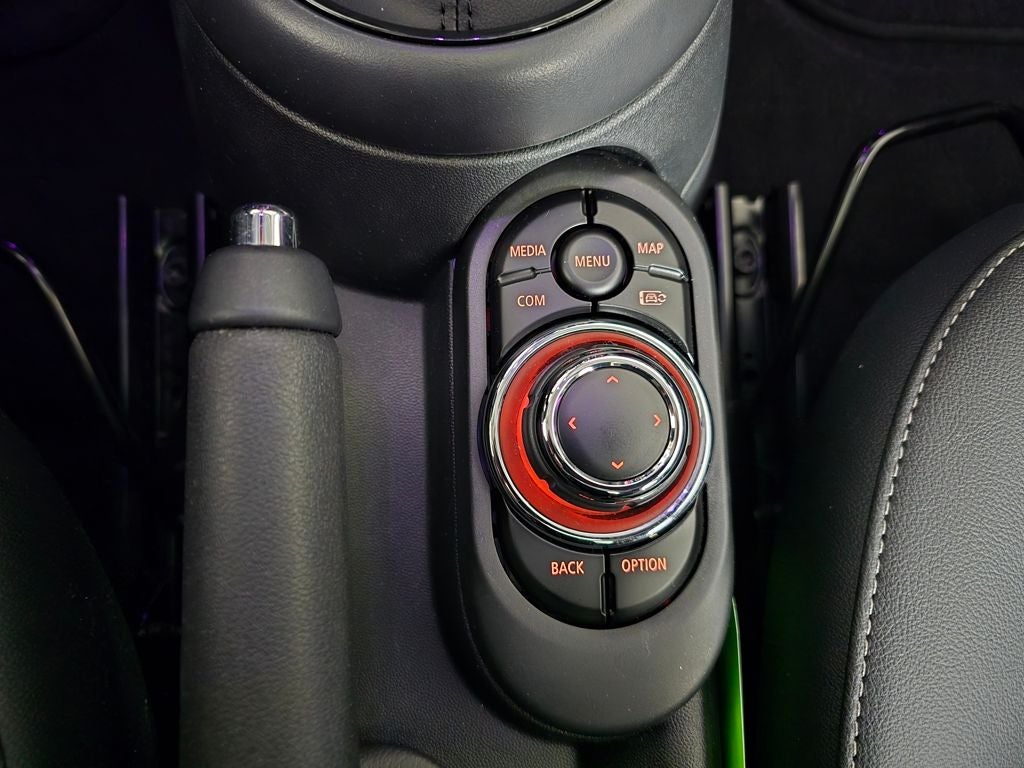 2023 MINI Cooper Signature