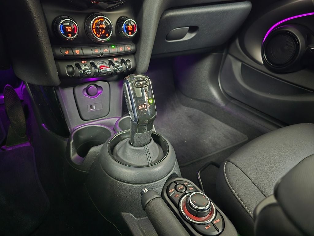 2023 MINI Cooper Signature