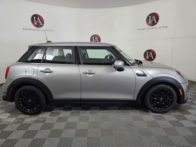 2023 MINI Cooper Signature