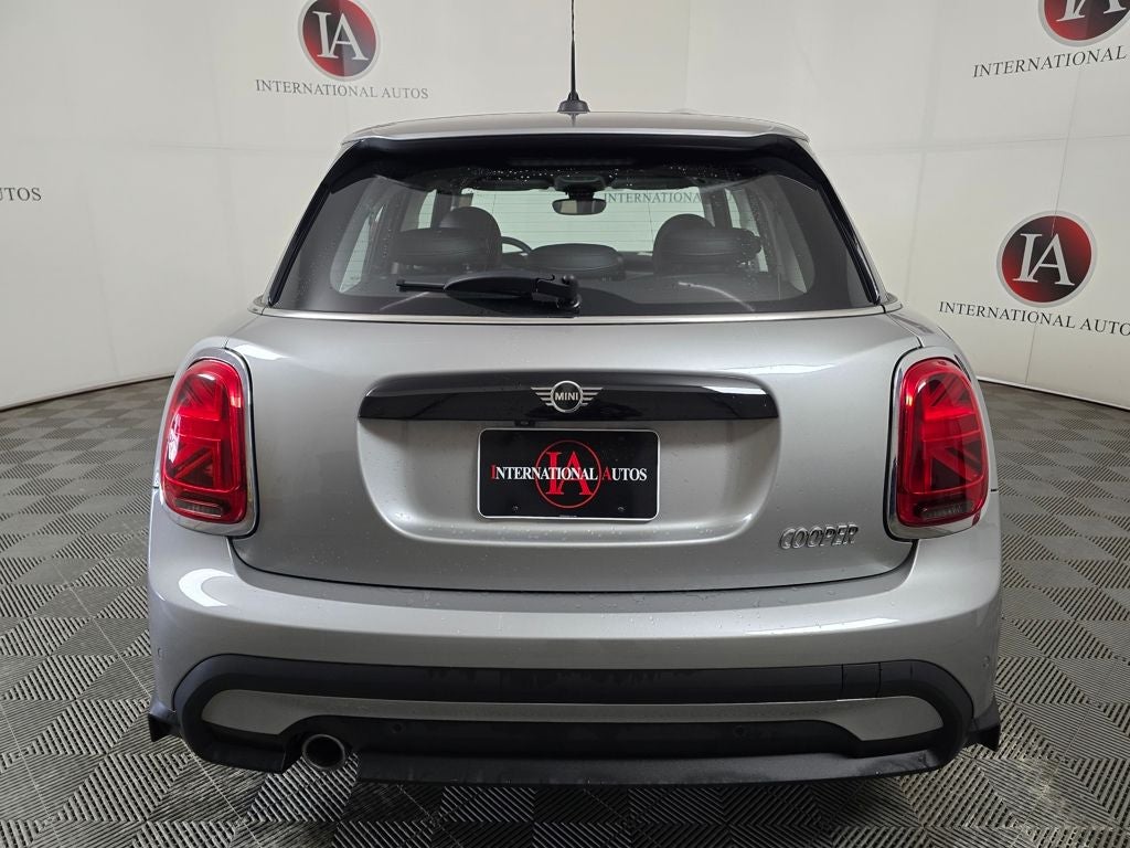 2023 MINI Cooper Signature