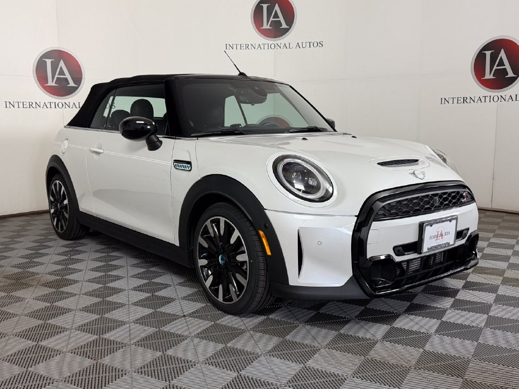 2024 MINI Cooper S Iconic SEASIDE