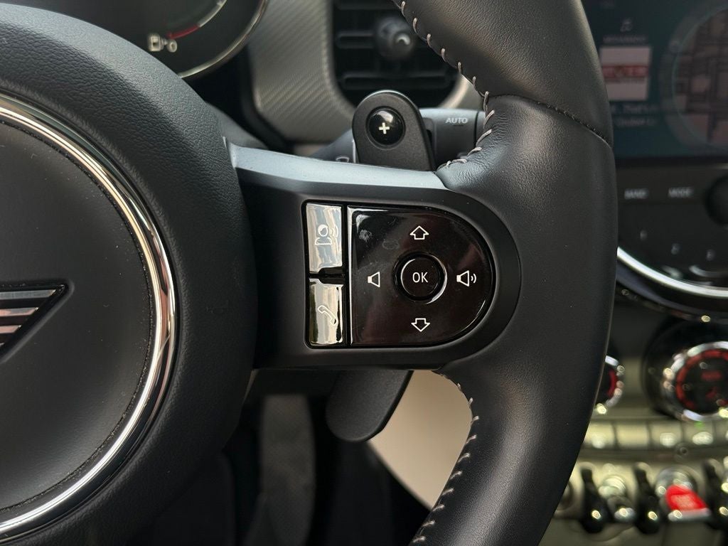 2024 MINI Cooper S Iconic