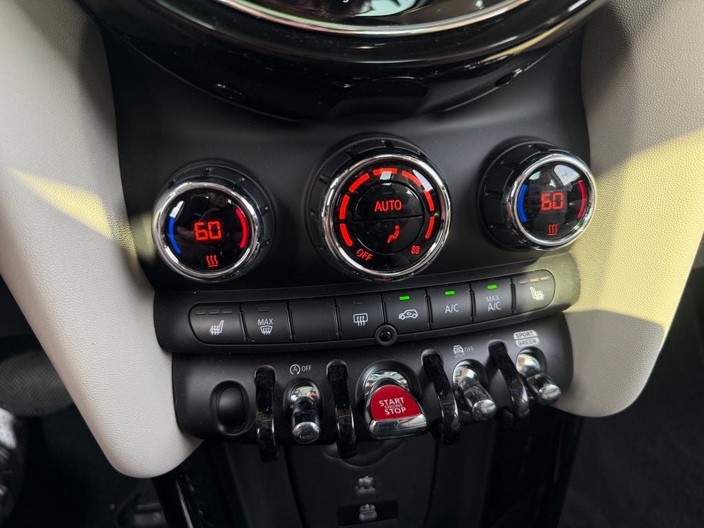 2024 MINI Cooper S Iconic