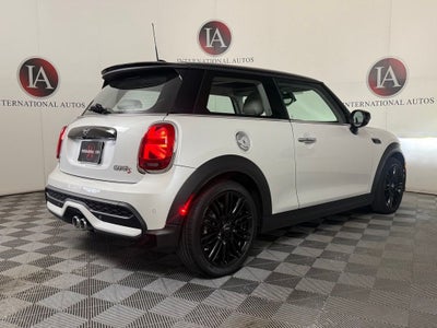 2024 MINI Cooper S Iconic