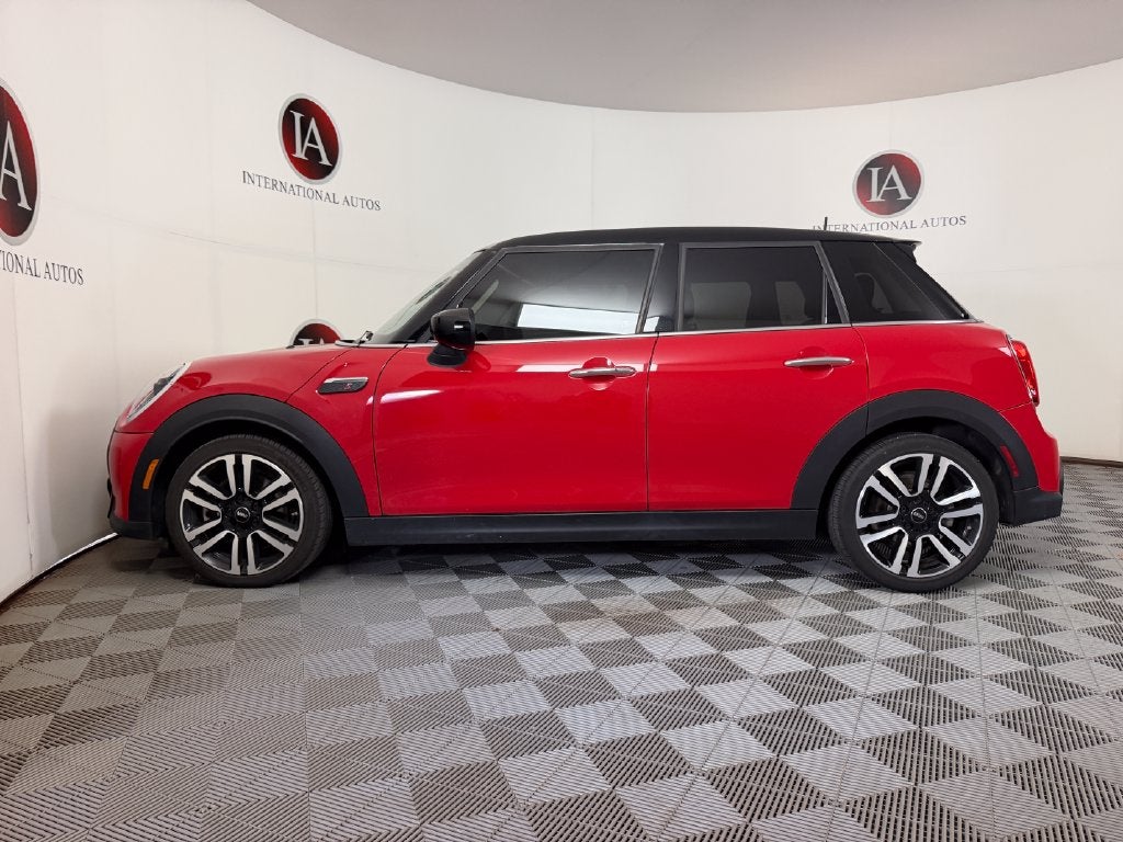 2024 MINI Cooper S Signature