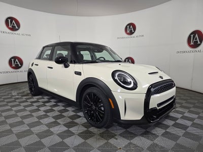 2023 MINI Cooper S Signature