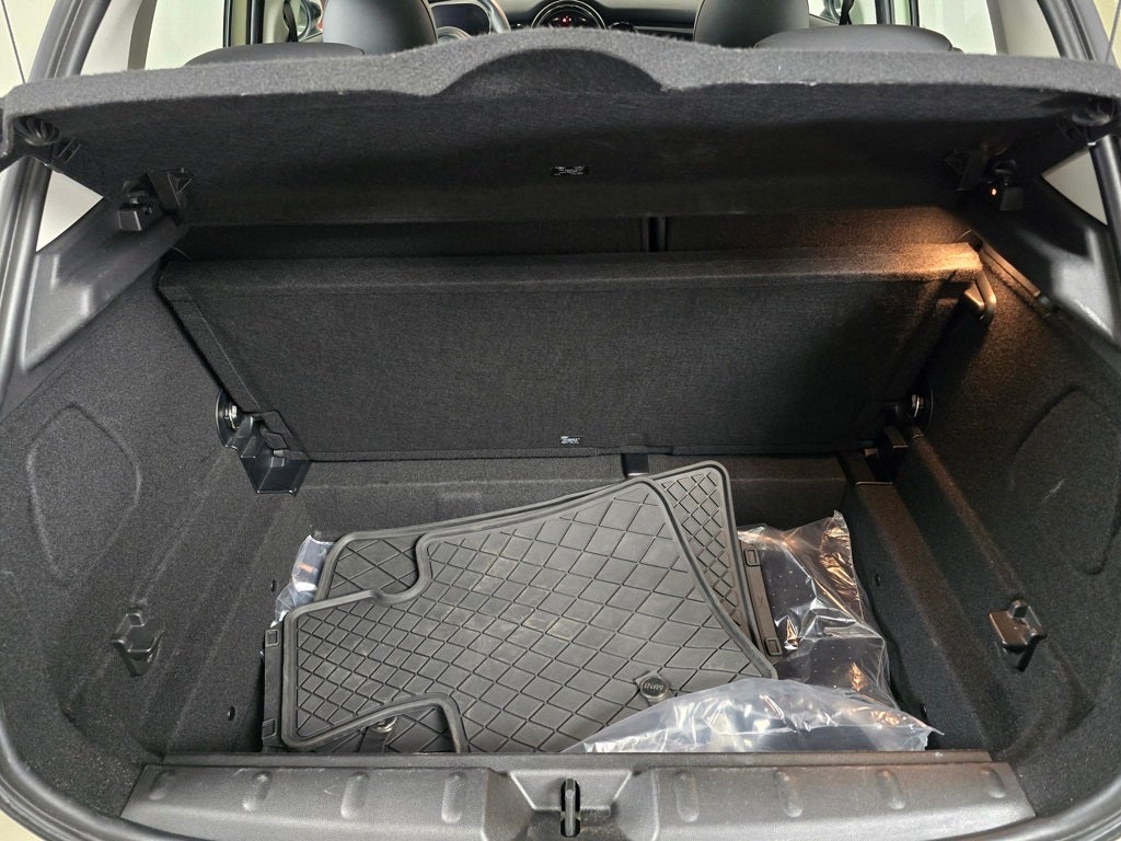 2023 MINI Cooper S Signature