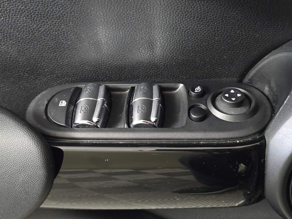 2023 MINI Cooper S Signature