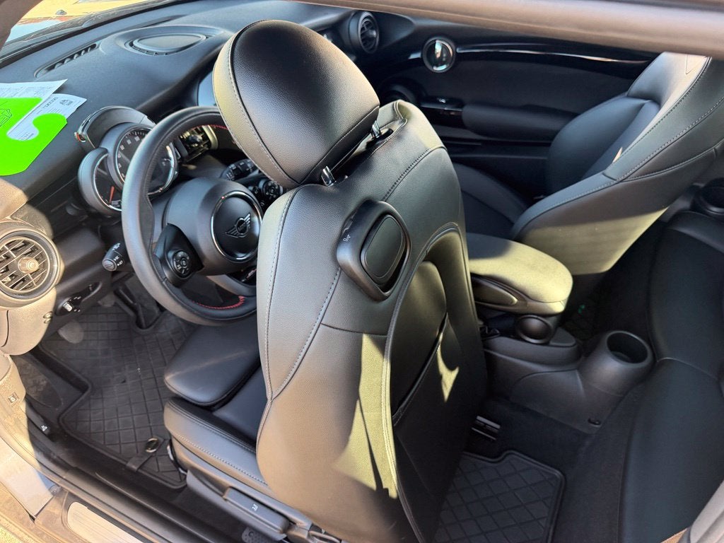 2019 MINI Cooper S Signature