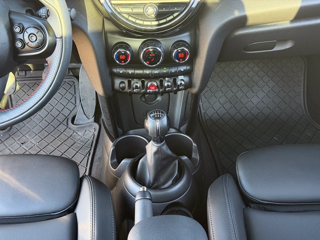 2019 MINI Cooper S Signature
