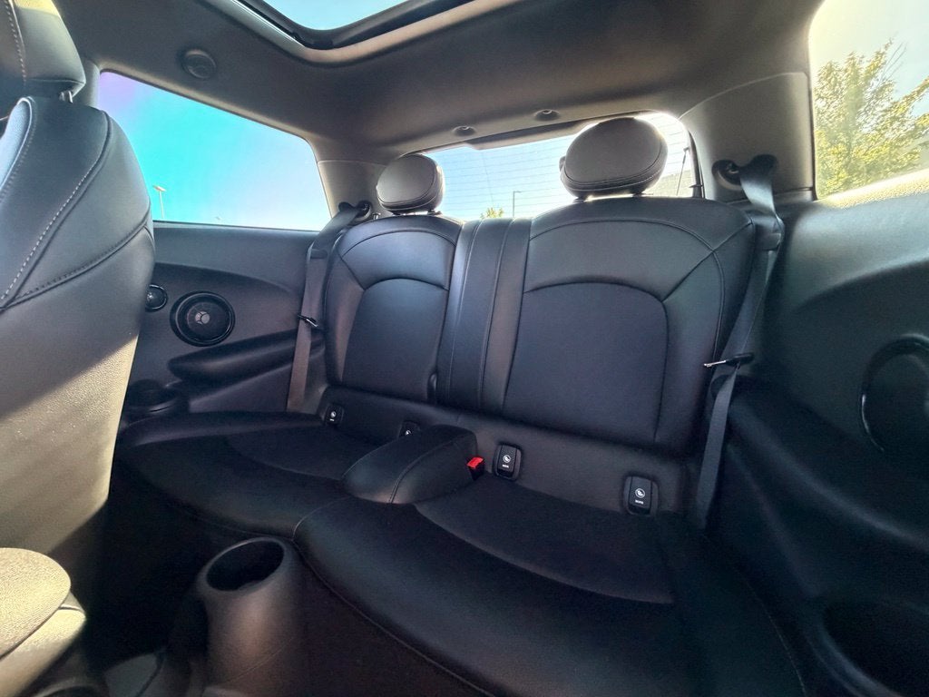 2019 MINI Cooper S Signature