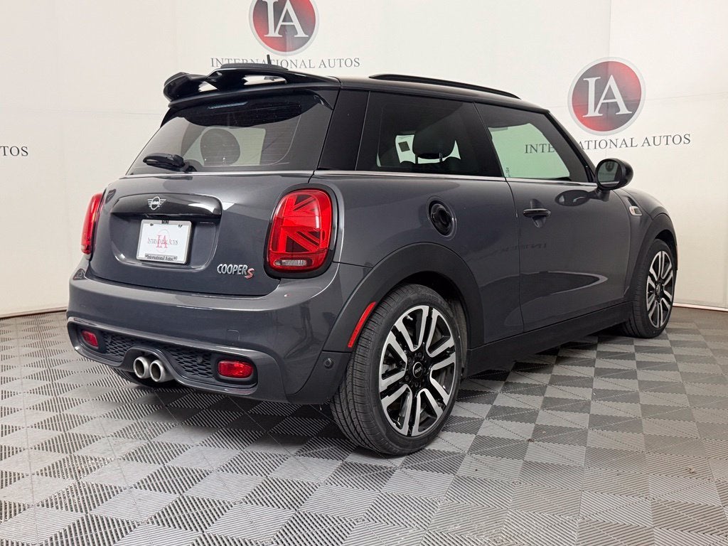 2019 MINI Cooper S Signature