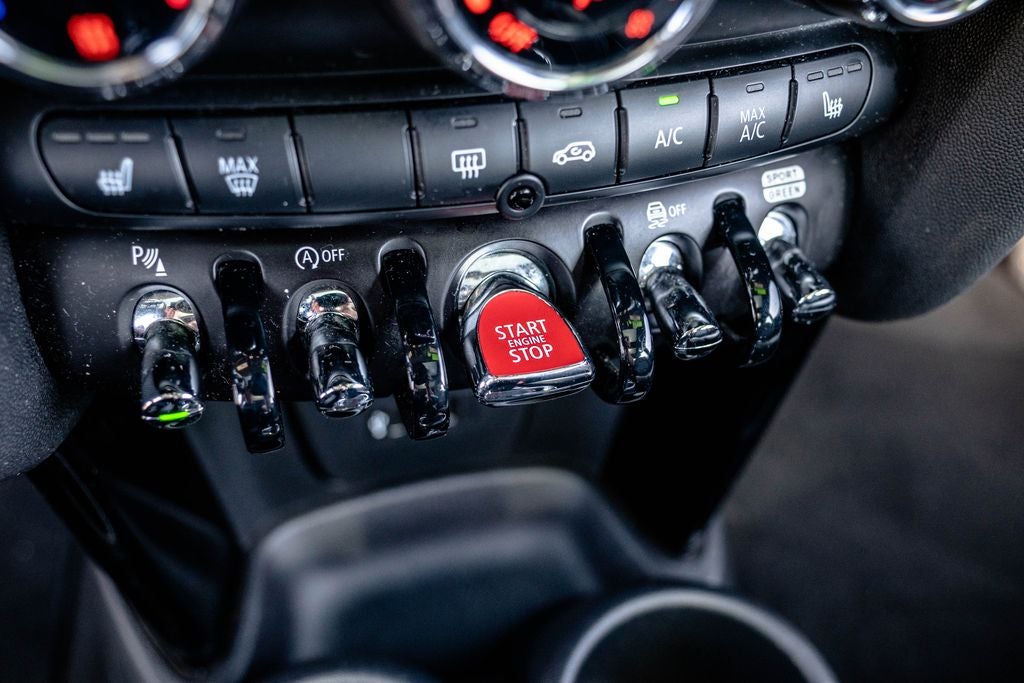 2020 MINI Cooper S Iconic