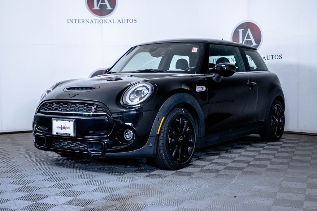 2020 MINI Cooper S Iconic