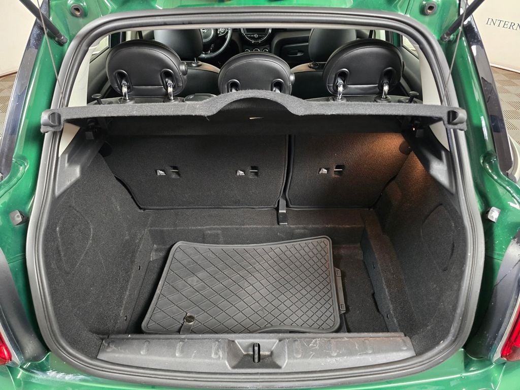 2020 MINI Cooper Signature