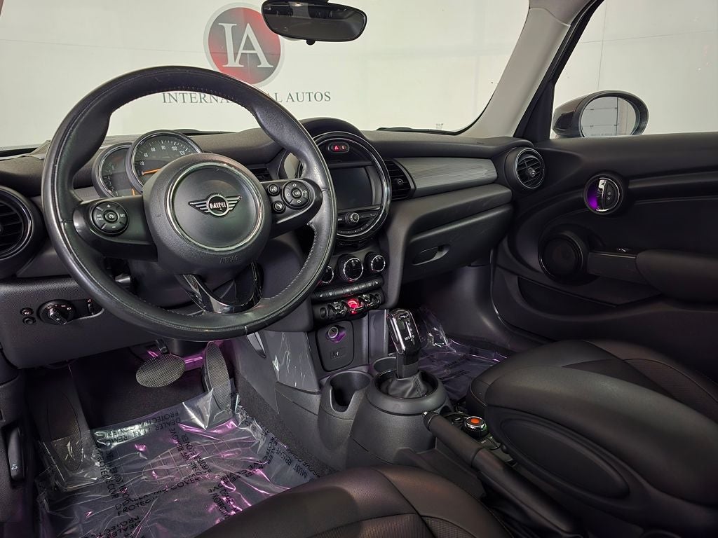 2020 MINI Cooper Signature