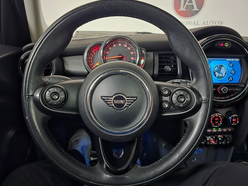 2020 MINI Cooper Signature
