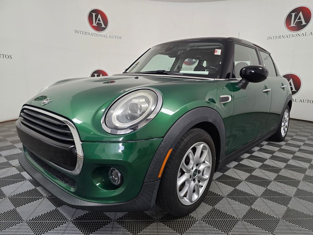 2020 MINI Cooper Signature