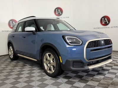 2025 MINI Cooper S Countryman Signature Plus