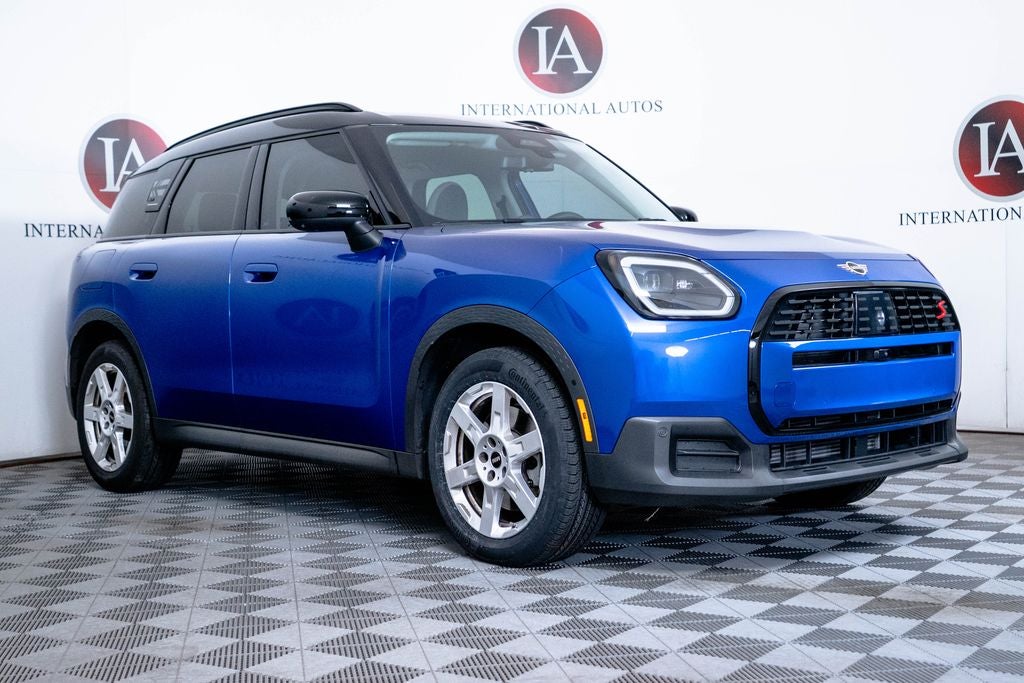 2025 MINI Cooper S Countryman Iconic
