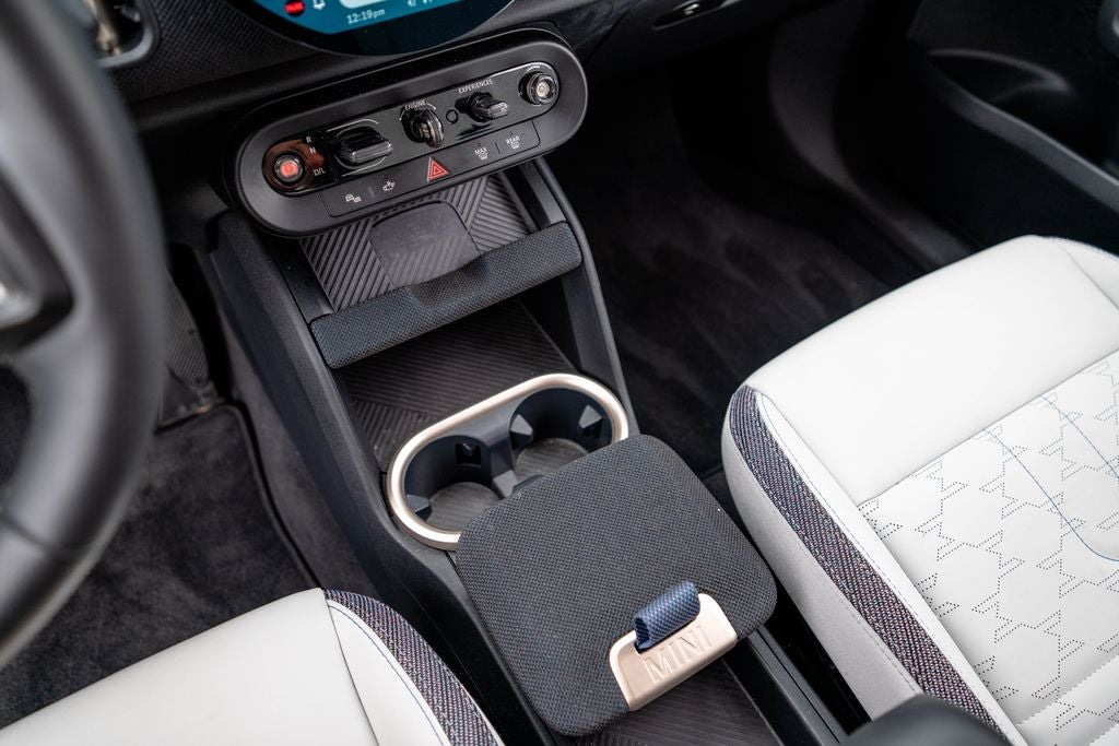 2025 MINI Cooper S Countryman Iconic