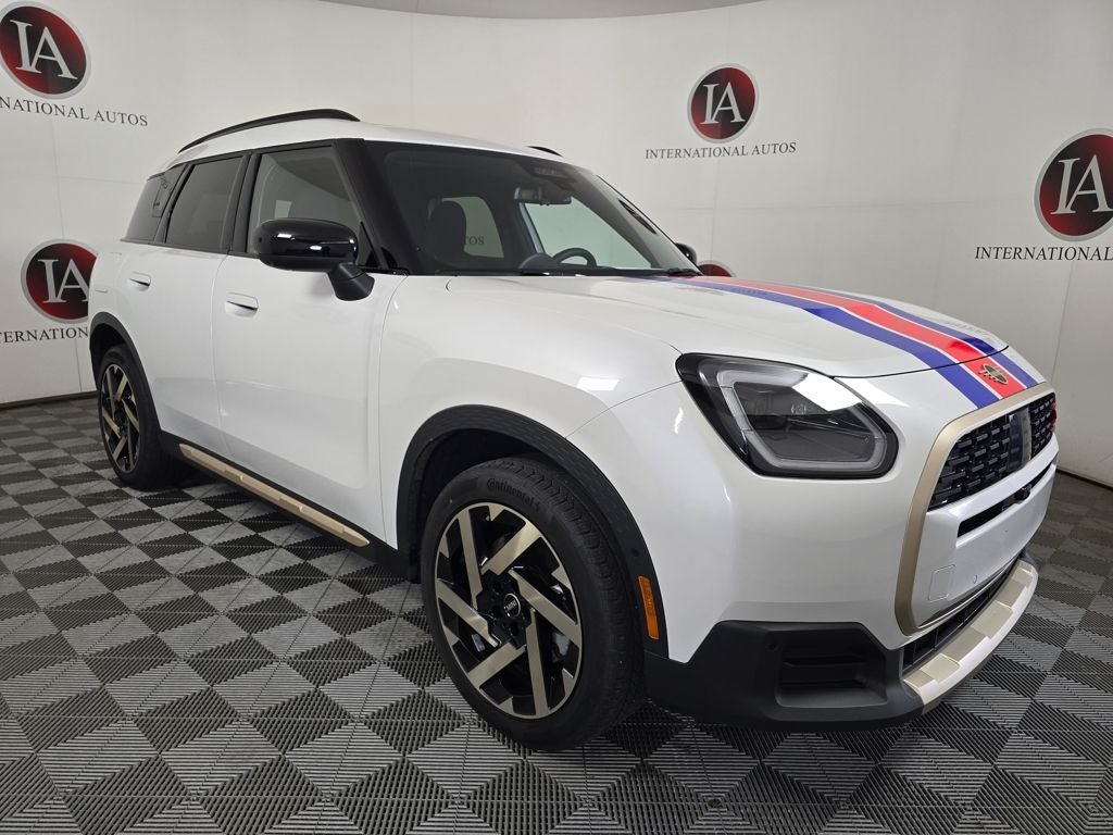2025 MINI Cooper S Countryman Iconic