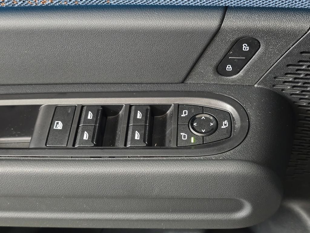 2025 MINI Cooper S Countryman Iconic