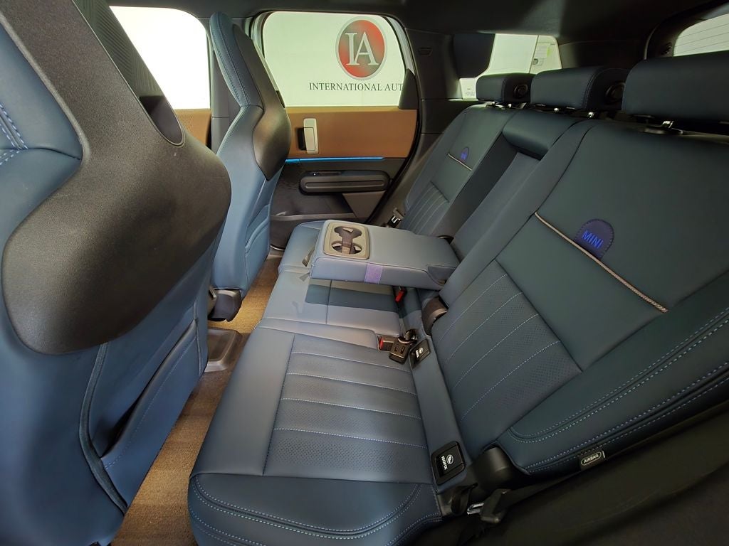 2025 MINI Cooper S Countryman Iconic