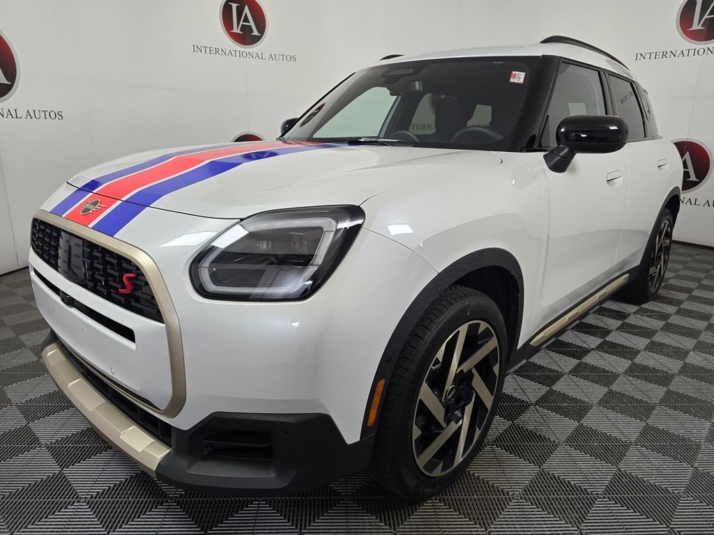 2025 MINI Cooper S Countryman Iconic