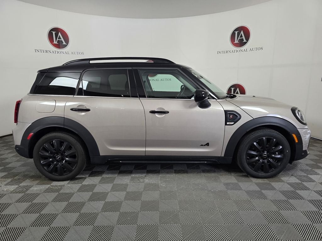 2023 MINI Cooper S Countryman Iconic