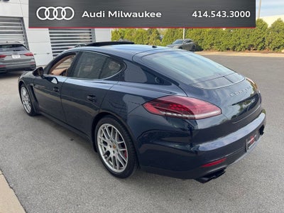 2016 Porsche Panamera GTS