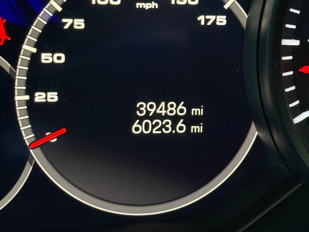 2023 Porsche Cayenne Base