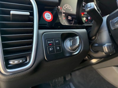 2023 Porsche Cayenne Base