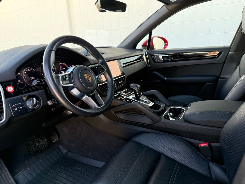 2023 Porsche Cayenne Base