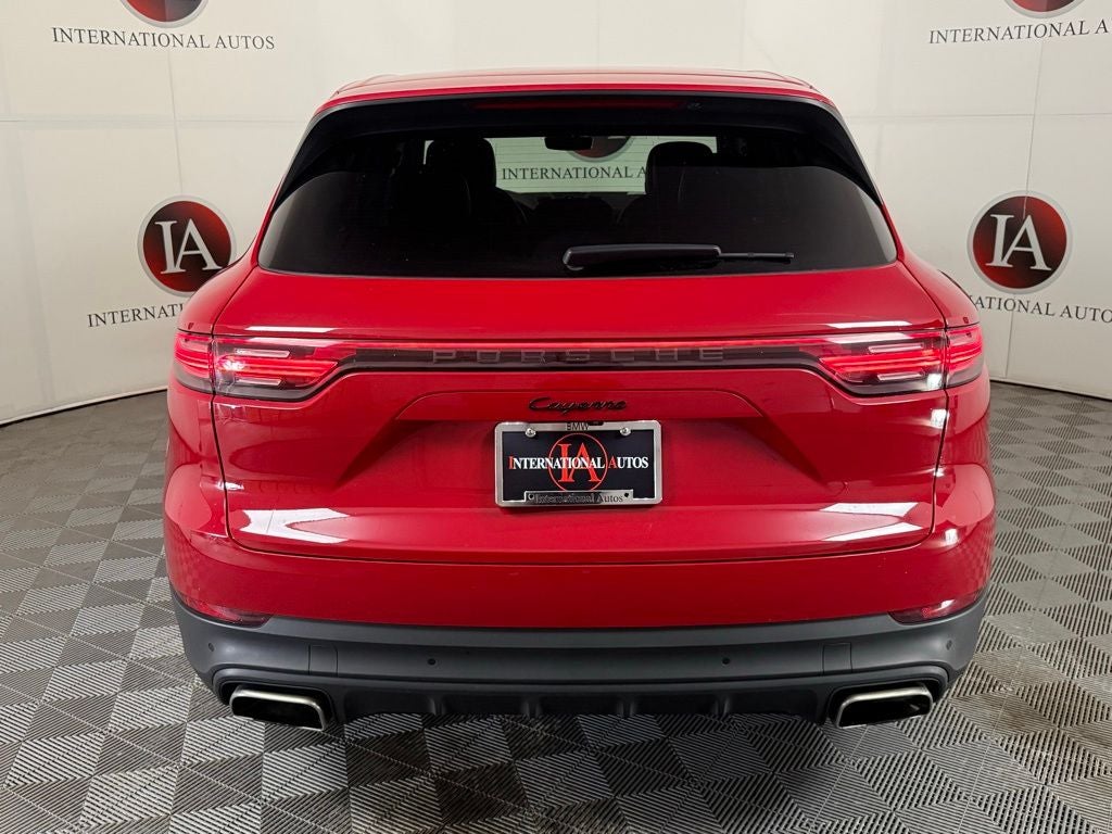 2023 Porsche Cayenne Base