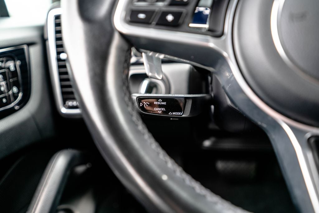 2020 Porsche Cayenne Base