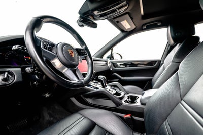 2020 Porsche Cayenne Base