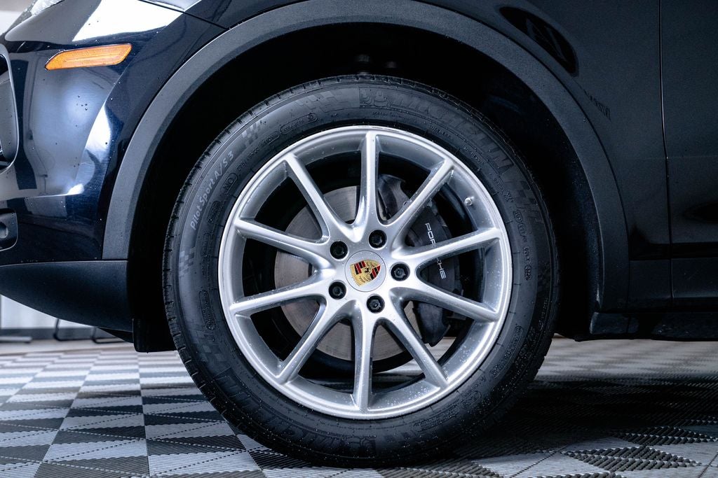 2020 Porsche Cayenne Base