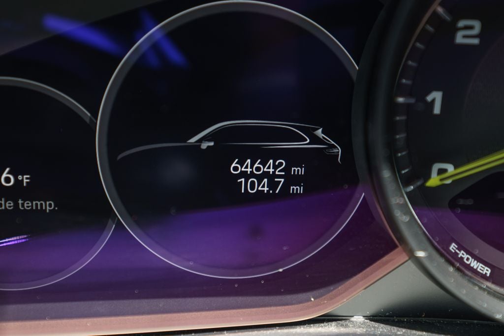 2023 Porsche Cayenne E-Hybrid Base