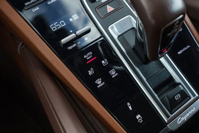 2023 Porsche Cayenne E-Hybrid Base