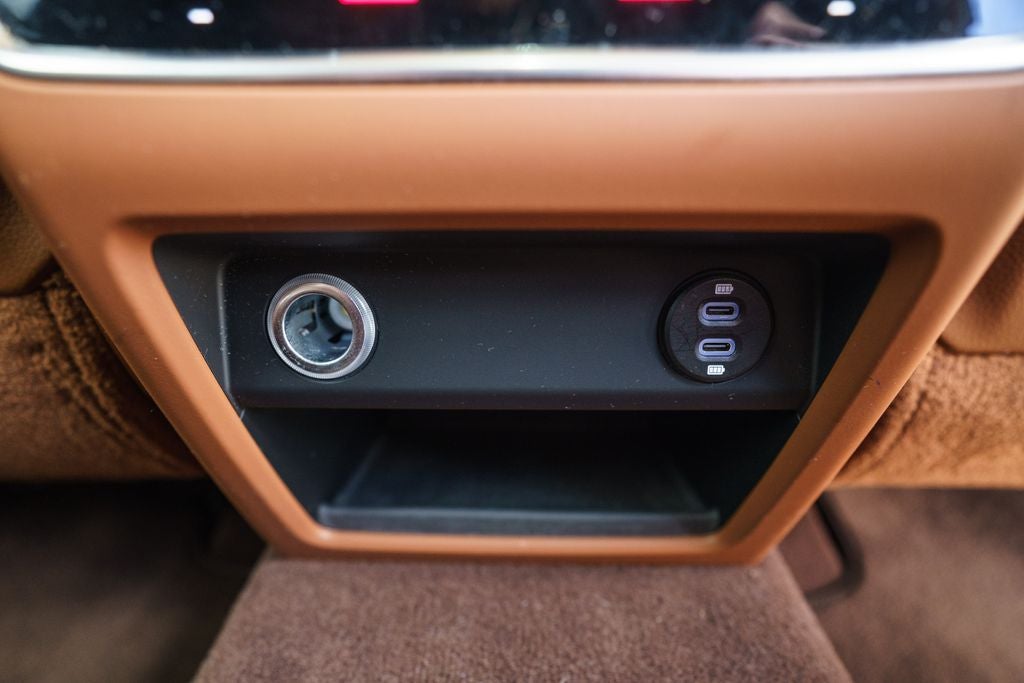 2023 Porsche Cayenne E-Hybrid Base