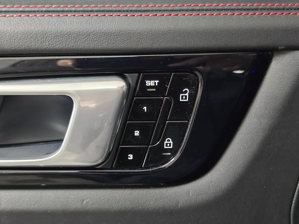 2021 Porsche Cayenne GTS