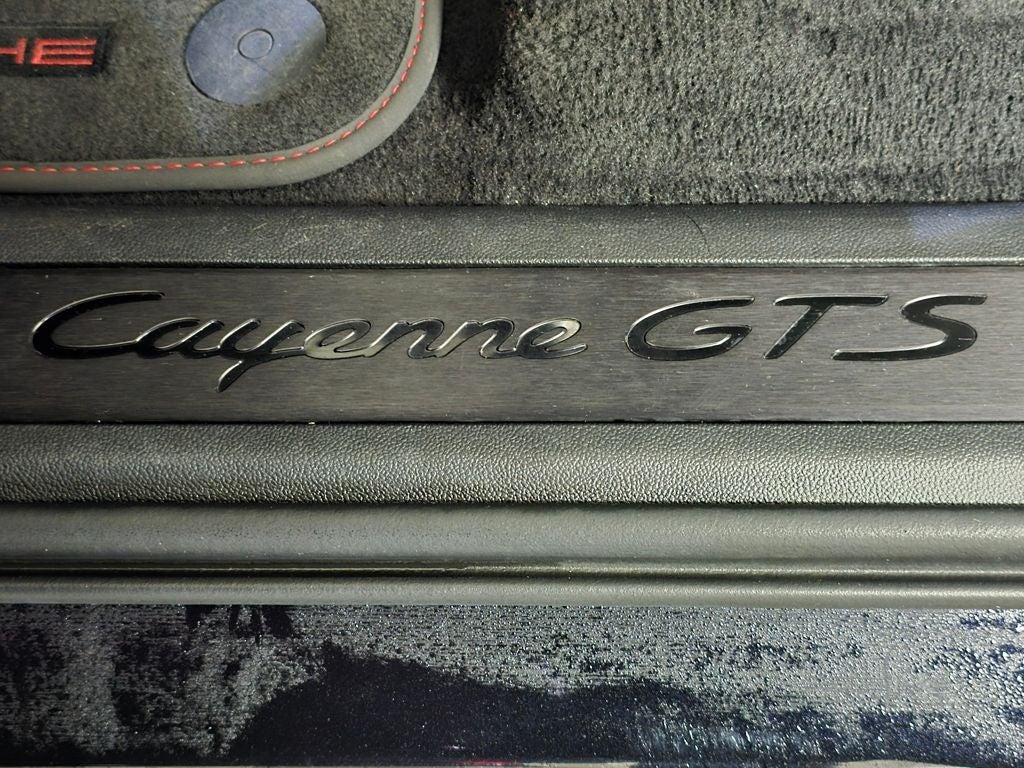 2021 Porsche Cayenne GTS