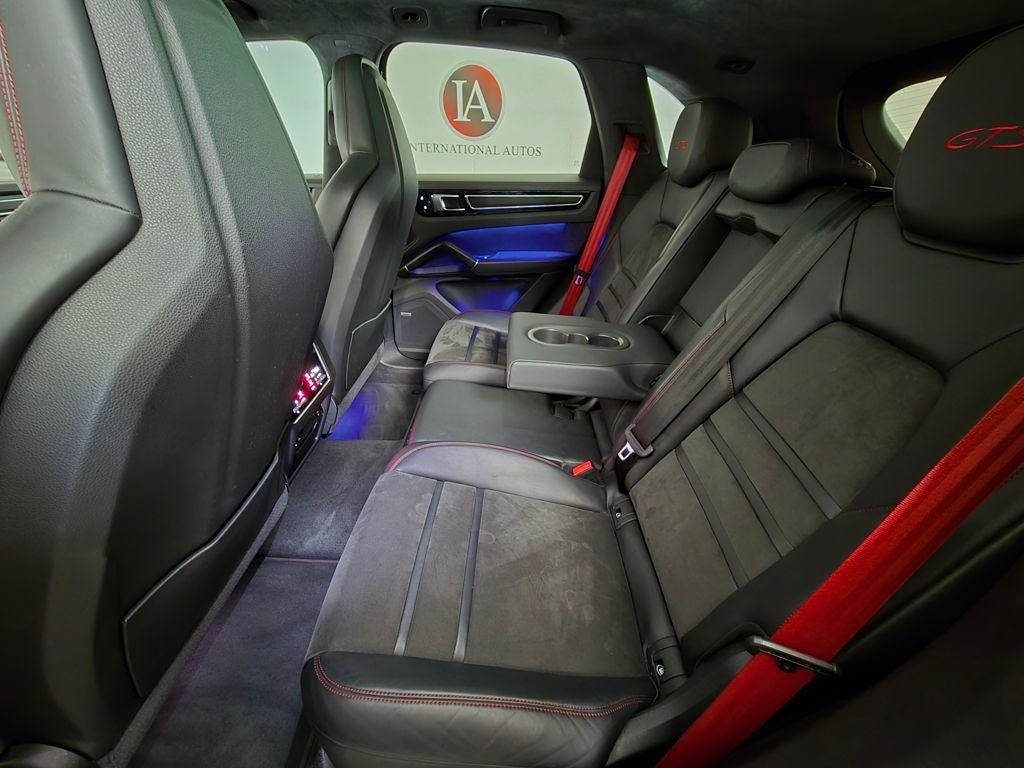 2021 Porsche Cayenne GTS