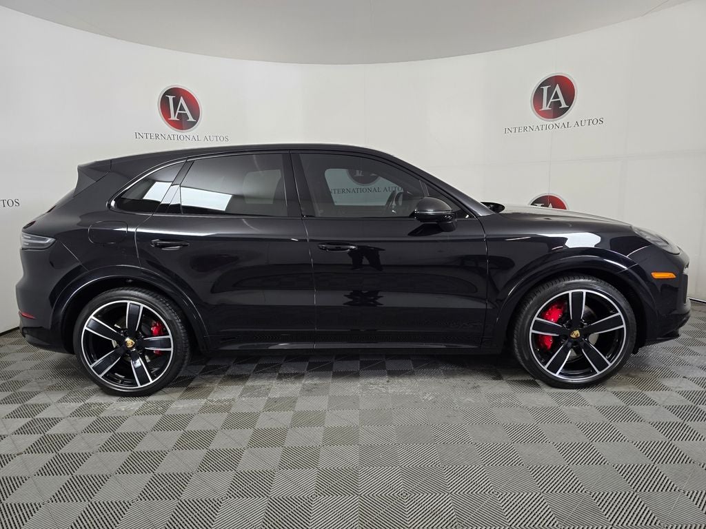 2021 Porsche Cayenne GTS